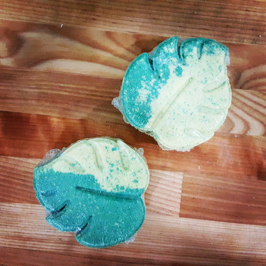 Emerald Agave Luau Leaf Bath Bomb